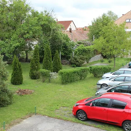 Apartment Rote Apartman Harkany