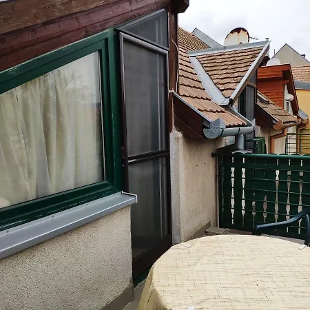 Rote Apartman * Harkány