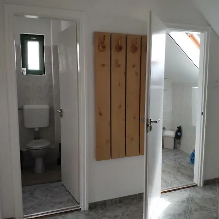 Rote Apartman Harkány